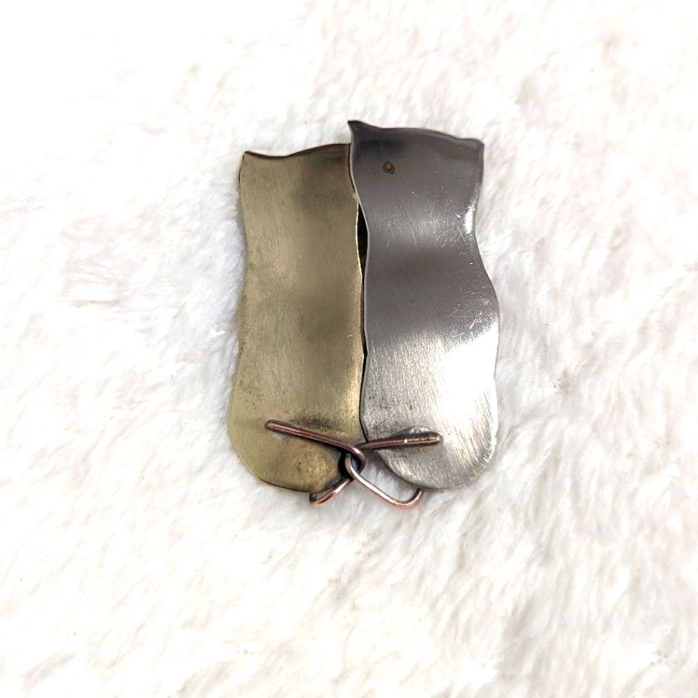 Vintage Artisan Sterling Silver and Brass Dual Silhouette Cat Brooche